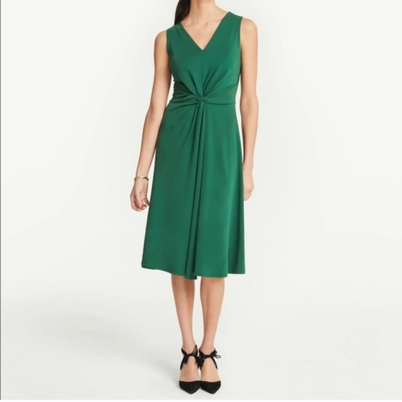 Ann Taylor Dresses & Skirts - SOLD-DO NOT PURCHASE-Ann Taylor Petite V Neck Midi Dress NWT Forest Green SP